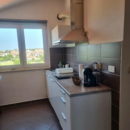 Tirza Rovinj
