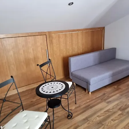 Tirza Apartmán *